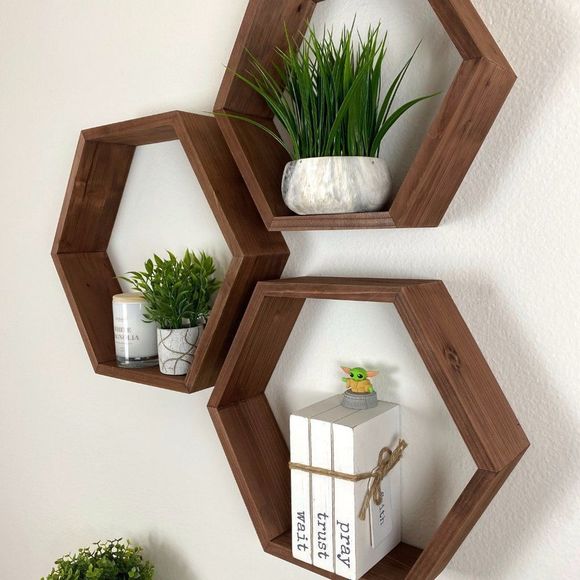 Hexagon Shelves Set - Home decor wall hanging shelves - Picture 7 of 9